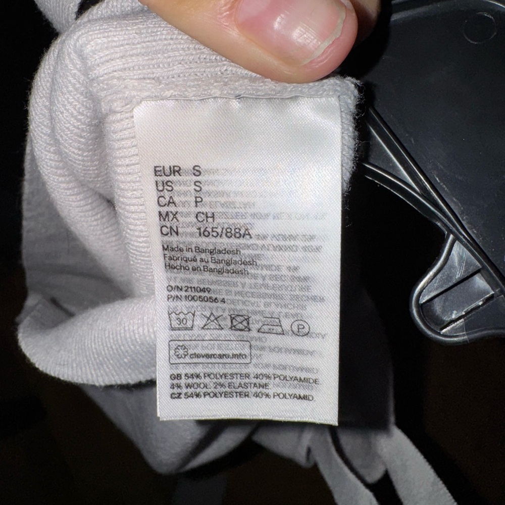 H&M Cream Tank Top with Sweetheart Neckline - Picture 5 of 5
